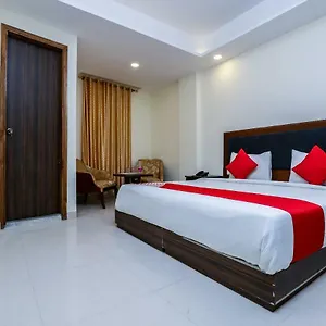*** Hotel Ivy Plaza Luxury India